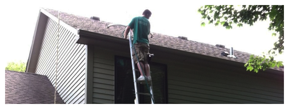 gutter-cleaning-pic-1